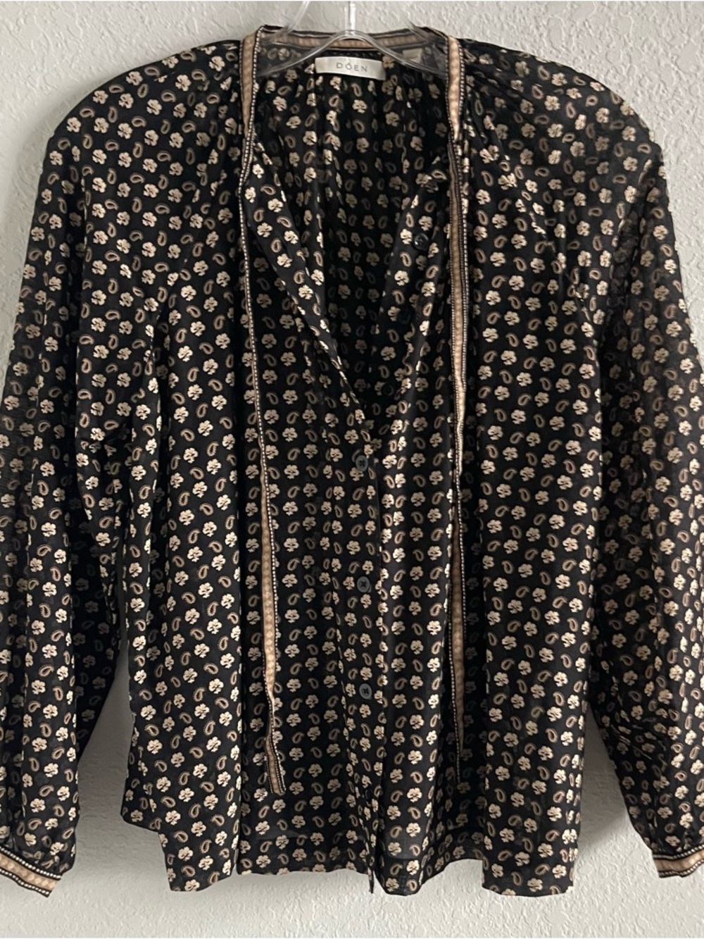 Doen Black with Cream Accents Tie-Neck Peasant Blouse - Picture 4 of 14